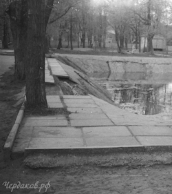 Карякинский сад, пруд, 1985 г.