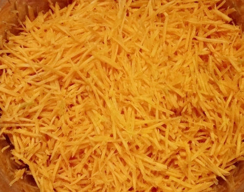Натертая морковь для моркови по-корейски